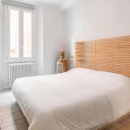 All'ombra Delle Due Torri Family Bolonya