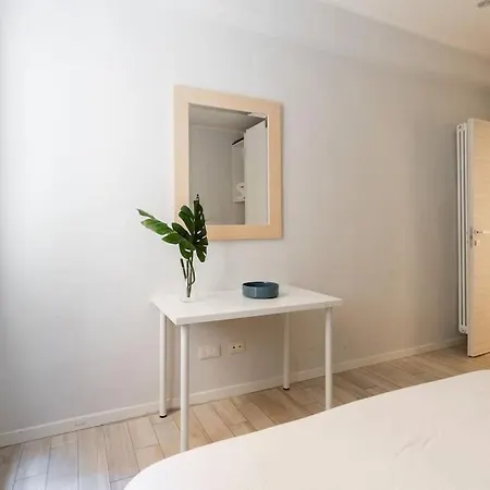 All'ombra Delle Due Torri Family *